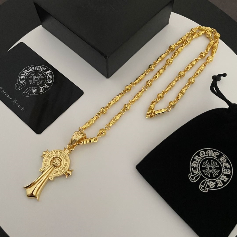 Ch**me He**ts necklaces